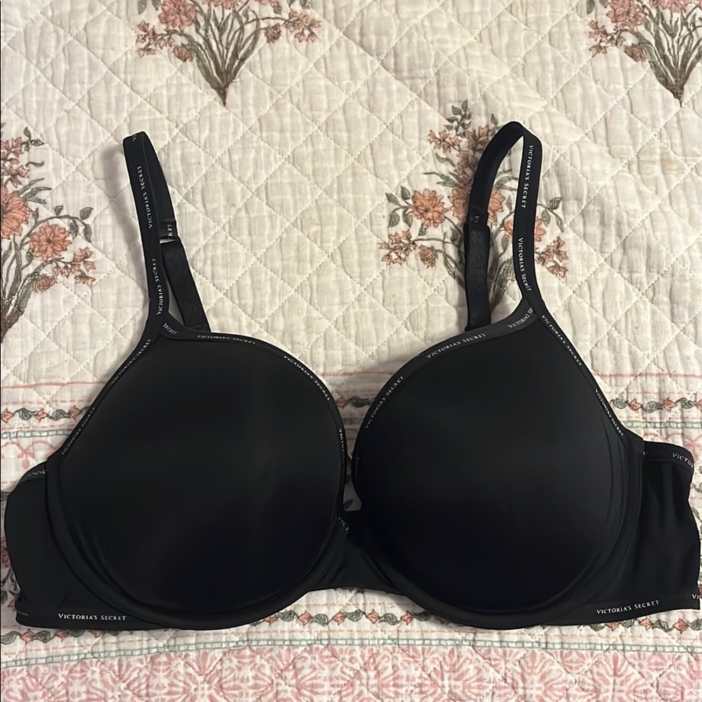 victoria’s secret push up t-shirt bra